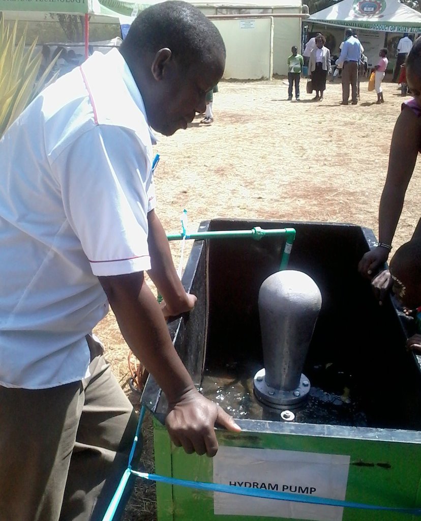 HydrampumpJKUATworkerNyeriLaban.jpg